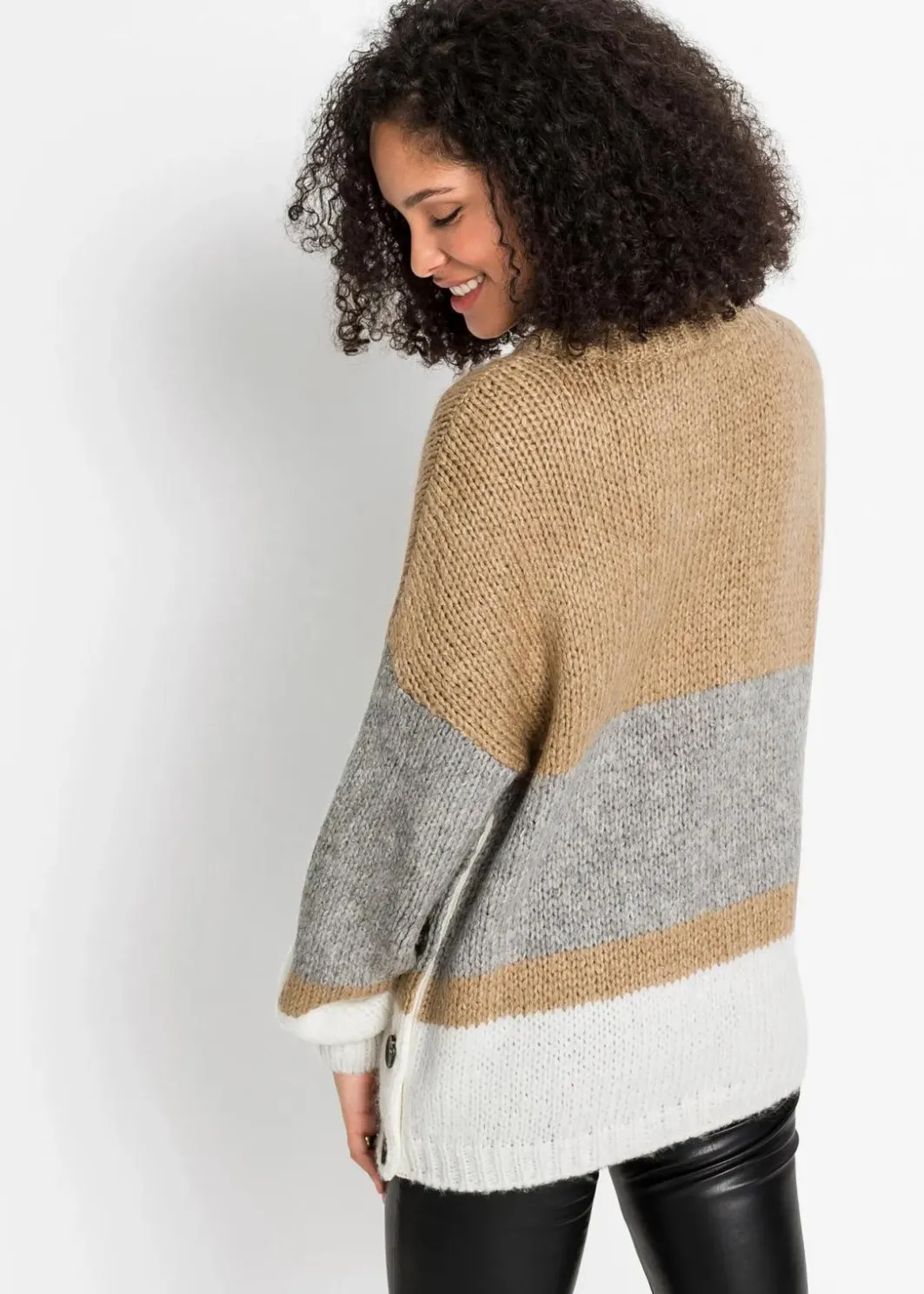 Outlet Gestreifter Oversize-Pullover mit Knöpfen Damen Bekleidung·Umstandsmode|Bekleidung·Jeans