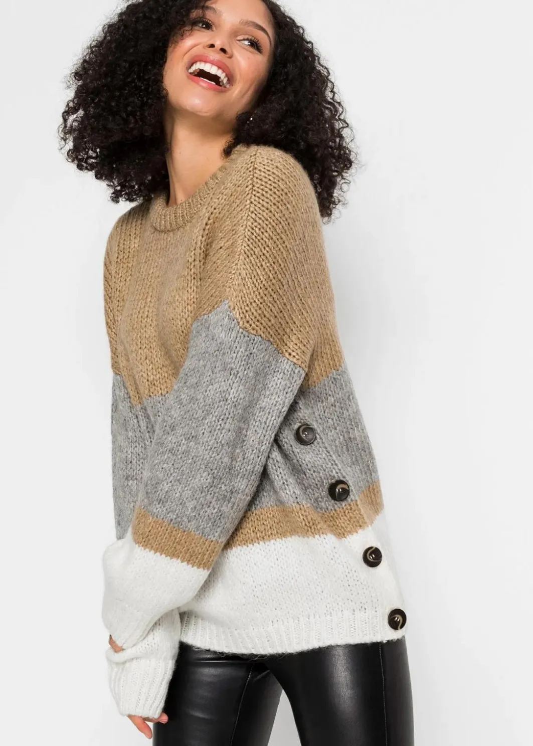 Outlet Gestreifter Oversize-Pullover mit Knöpfen Damen Bekleidung·Umstandsmode|Bekleidung·Jeans