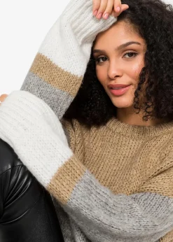 Outlet Gestreifter Oversize-Pullover mit Knöpfen Damen Bekleidung·Umstandsmode|Bekleidung·Jeans