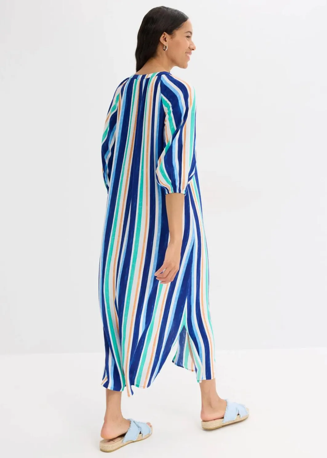 New gestreiftes Kaftan-Kleid aus strukturierter Viskose Damen Bekleidung·Pullover & Strickjacken|Nachhaltigere Materialien