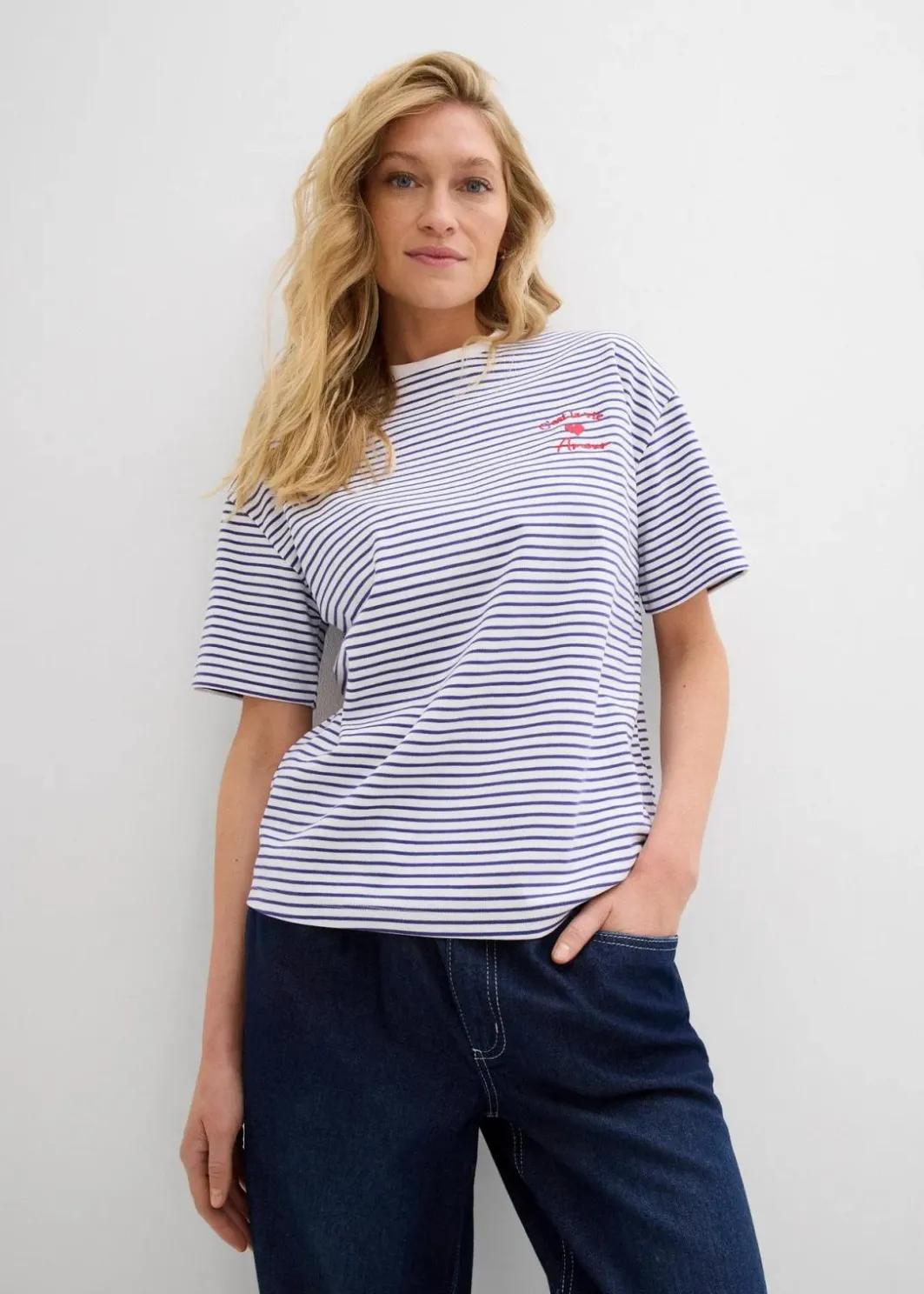 Damen bonprix Nachhaltigere Materialien|Shirts & Tops|Gestreiftes T-Shirt mit Stickerei