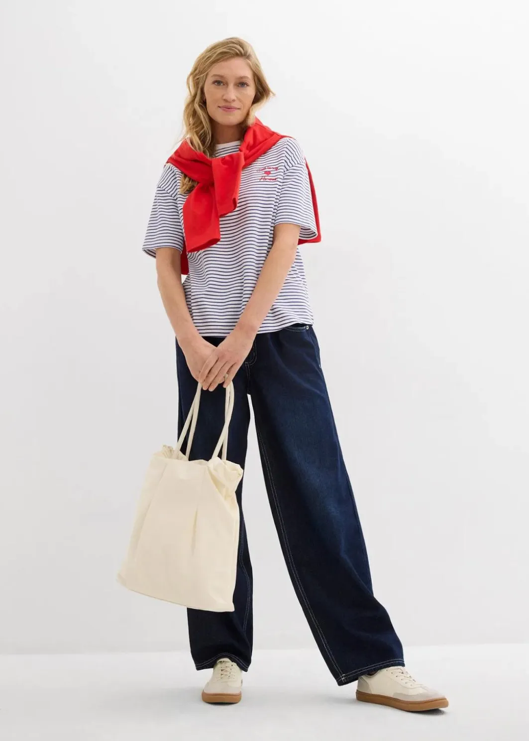 Damen bonprix Nachhaltigere Materialien|Shirts & Tops|Gestreiftes T-Shirt mit Stickerei