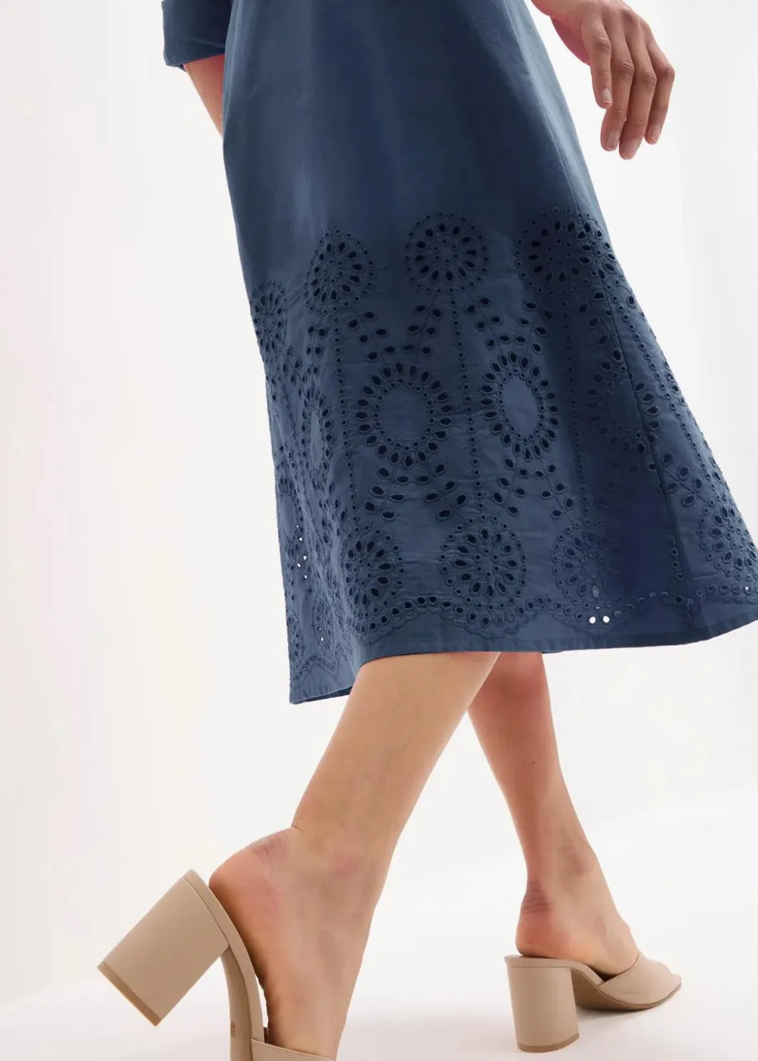 Online Hemdblusenkleid mit Lochstickerei Damen Kleider|Bekleidung·Pullover & Strickjacken