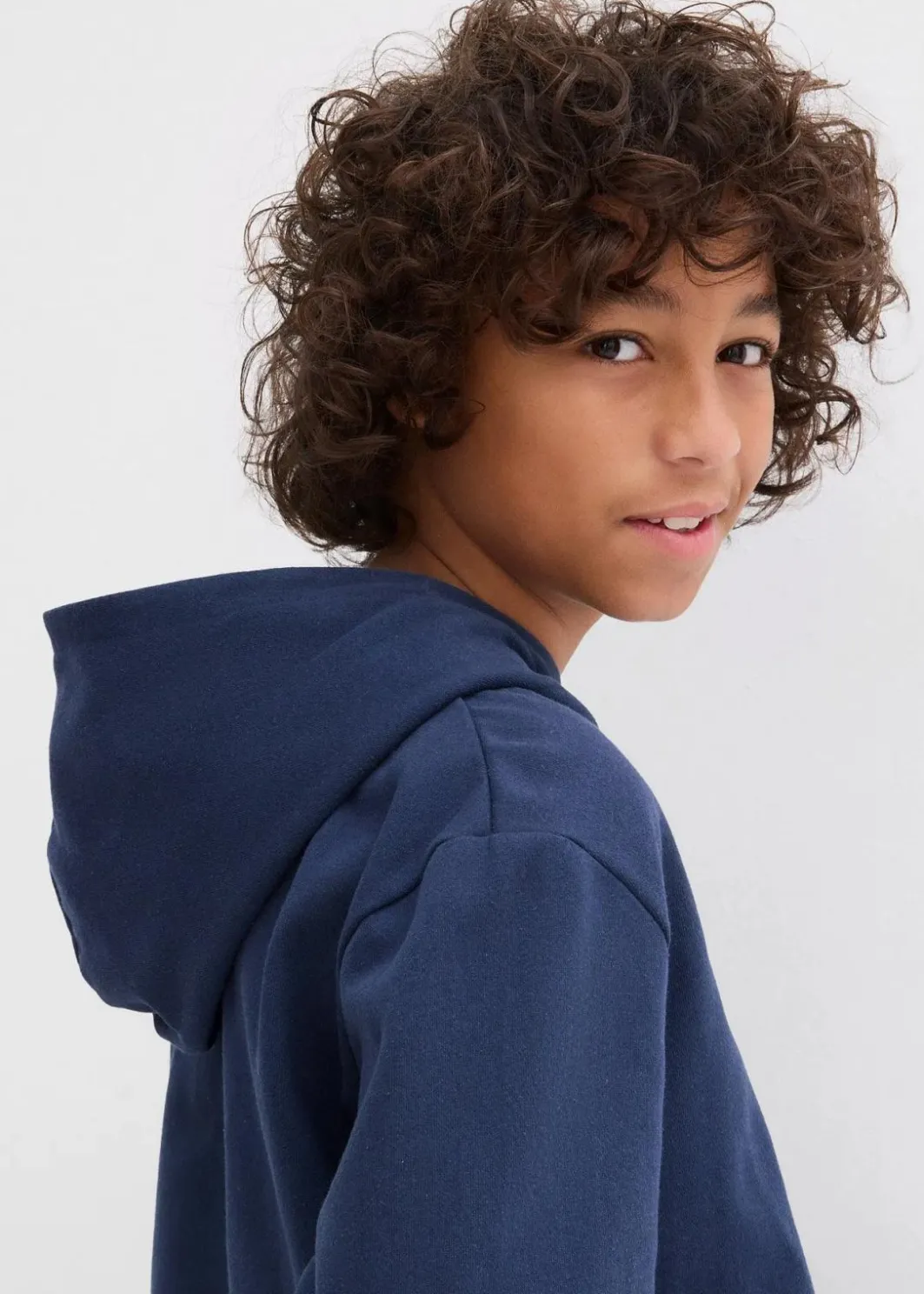 Hoodie aus weichem Baumwoll-Mix Kinder Jungen 9-16 Jahre·Sweat & Strick|Jungen 2-8 Jahre·Nachhaltigere Materialien