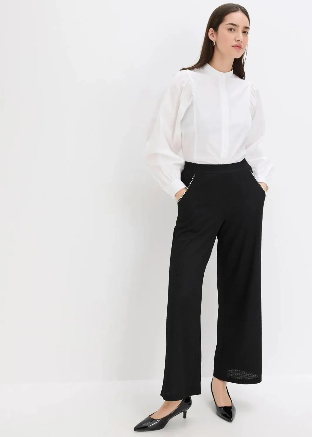 Damen bonprix Bekleidung·Kleider|Hosen|Hose mit Perlen Applikation aus strukturiertem Jersey