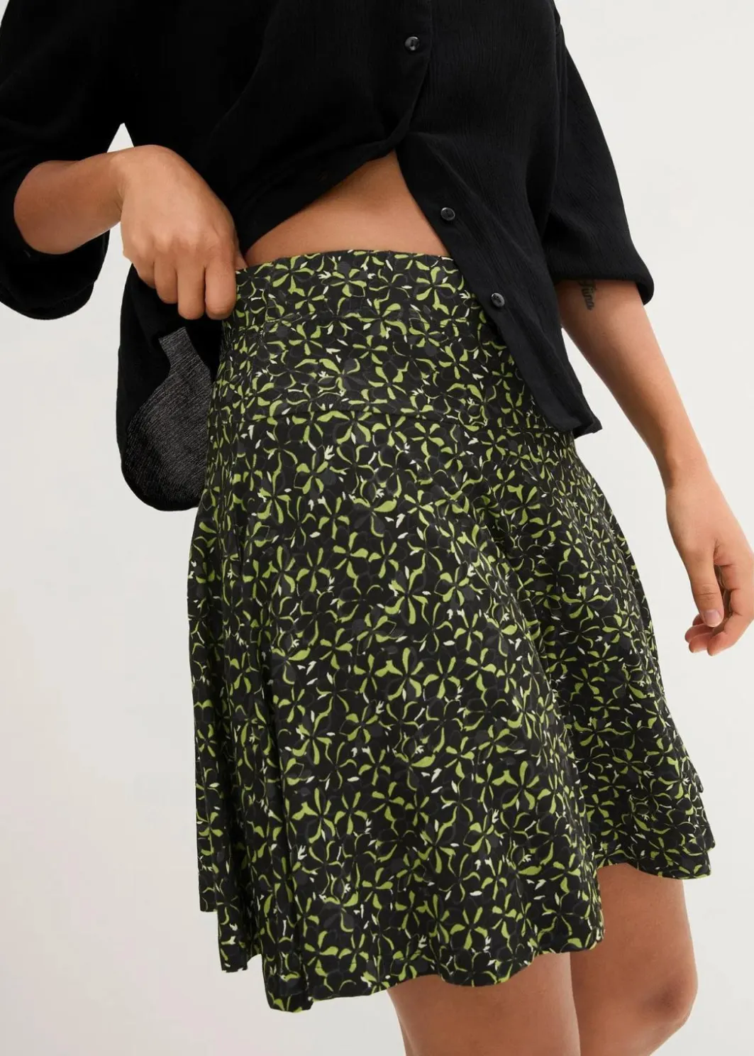 Outlet Hosenrock aus softer Viskose Damen Bekleidung·Kleider|Hosen