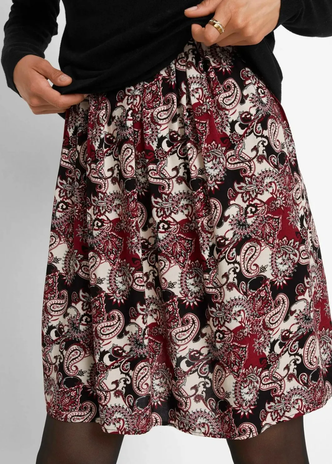 Online 2-in-1 Umstand- und Stillkleid aus einer Materialkombination Damen Umstandsmode