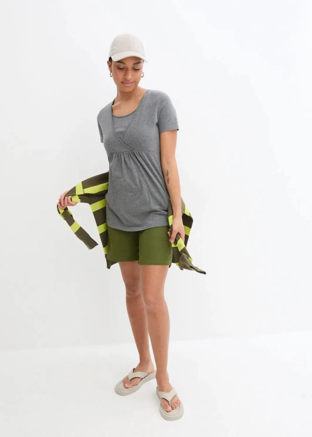 Damen bonprix Umstandsmode|Nachhaltigere Materialien|2-in-1 Umstands- und Stillshirts (2er Pack)