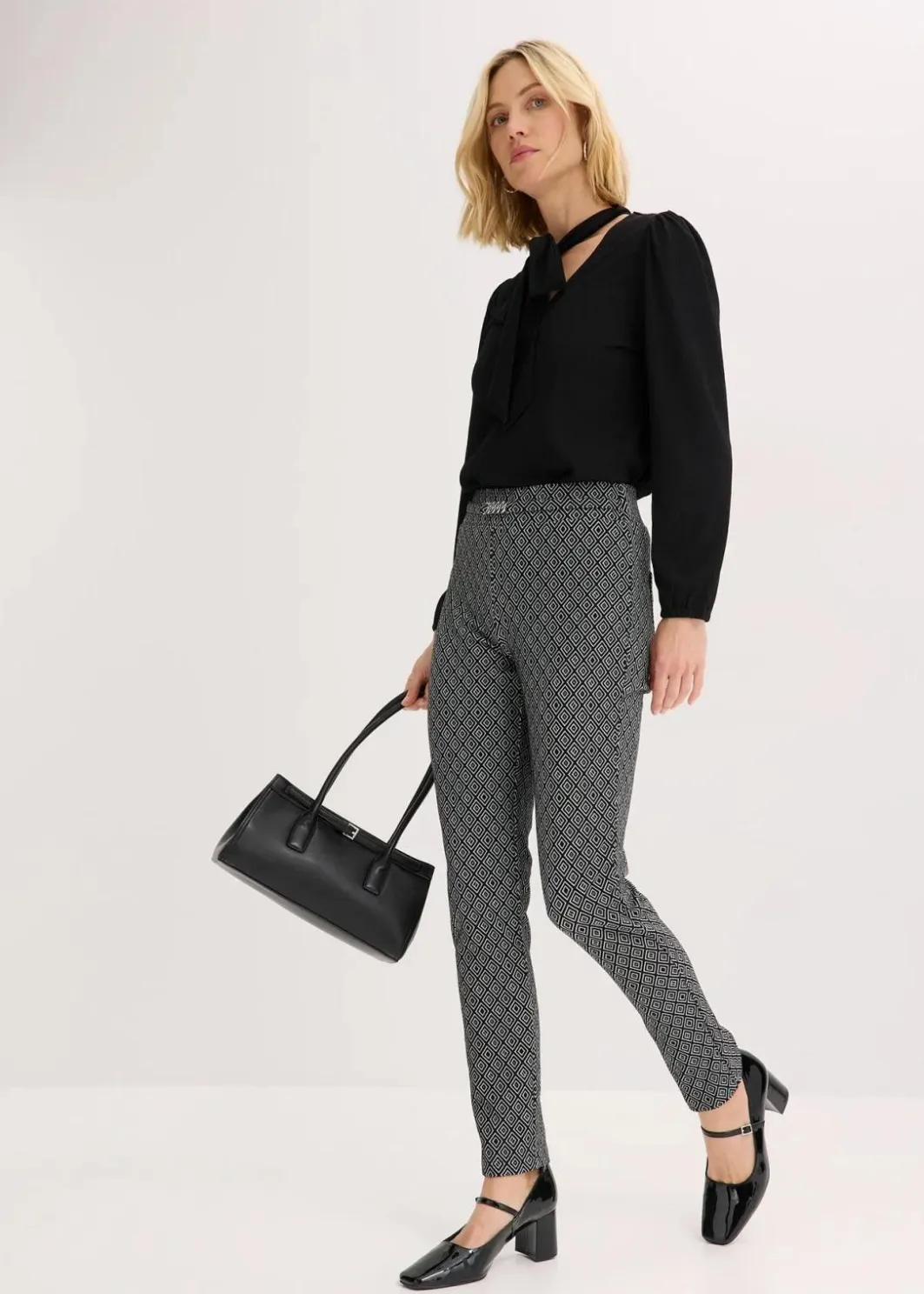 Damen bonprix Bekleidung·Kleider|Hosen|Jacquard Schlupfhose mit Schließendetail