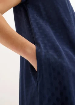 Outlet Jaquard-Kleid mit eingelegten falten Damen Bekleidung·Pullover & Strickjacken|Kleider