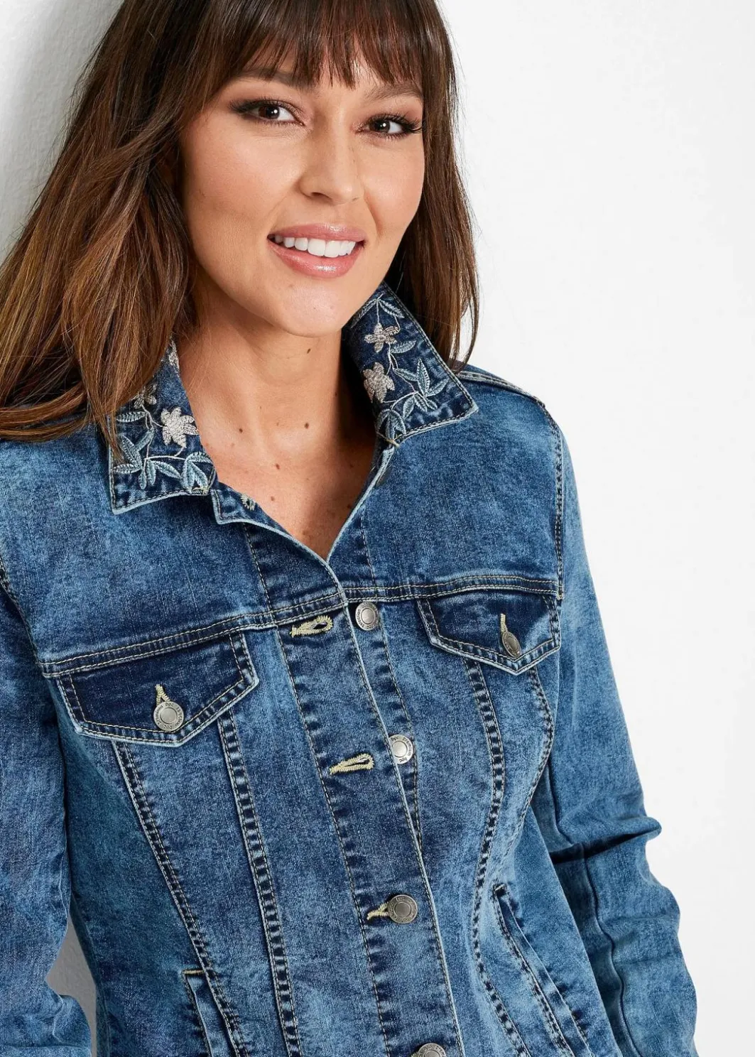 Hot Jeansjacke mit Stickerei Damen Bekleidung·Hosen|Jacken & Mäntel