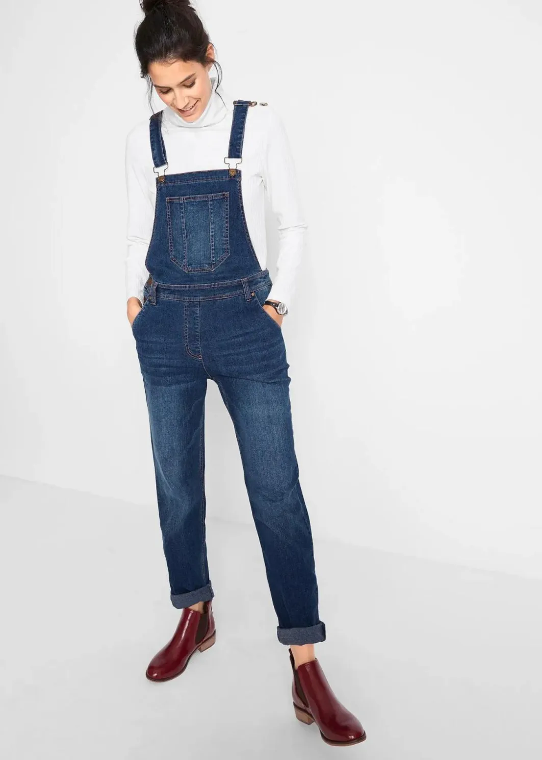 Damen bonprix Bekleidung·Shirts & Tops|Jeans|Jeans-Latzhose im Boyfriend Fit
