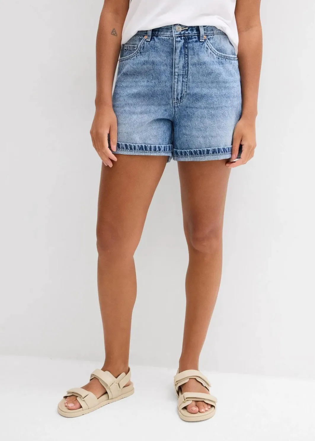 Damen bonprix Bekleidung·Outdoorbekleidung|Bekleidung·Shirts & Tops|Jeans-Shorts High Waist, Low Stretch