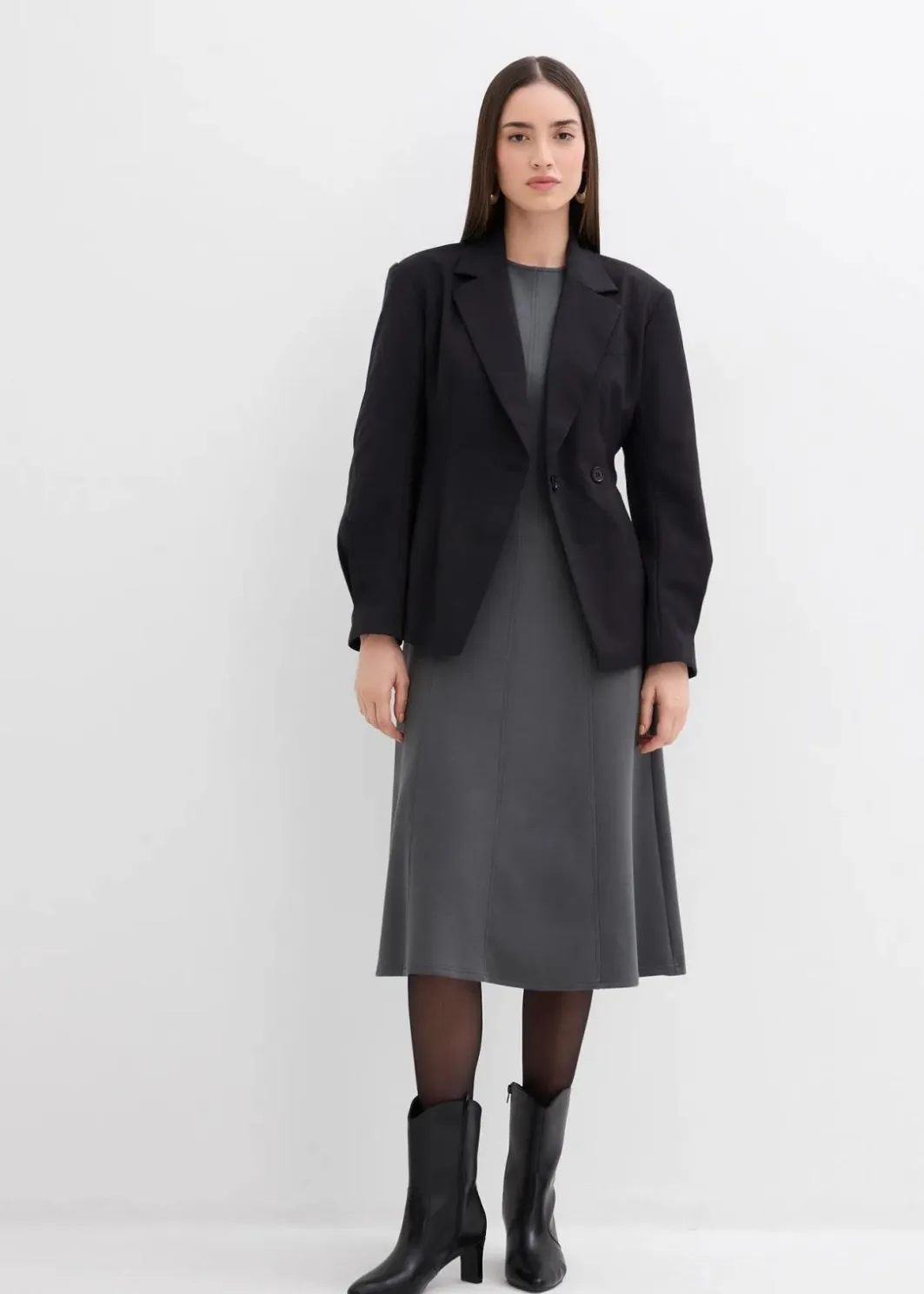 Discount Jerseykleid aus fließendem Viskose-Mix Damen Bekleidung·Pullover & Strickjacken|Kleider