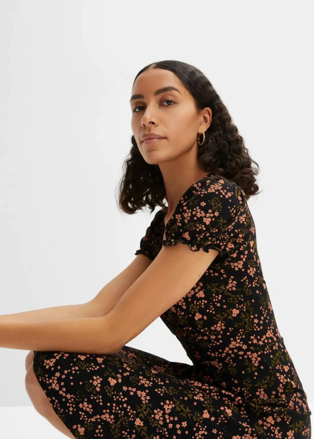 Online Jerseykleid aus Viskose-Mix Damen Nachhaltigere Materialien|Kleider