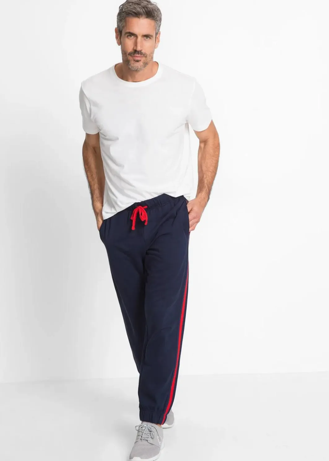 Jogginghose mit Kontrastdetails Herren Große Größen|Basics