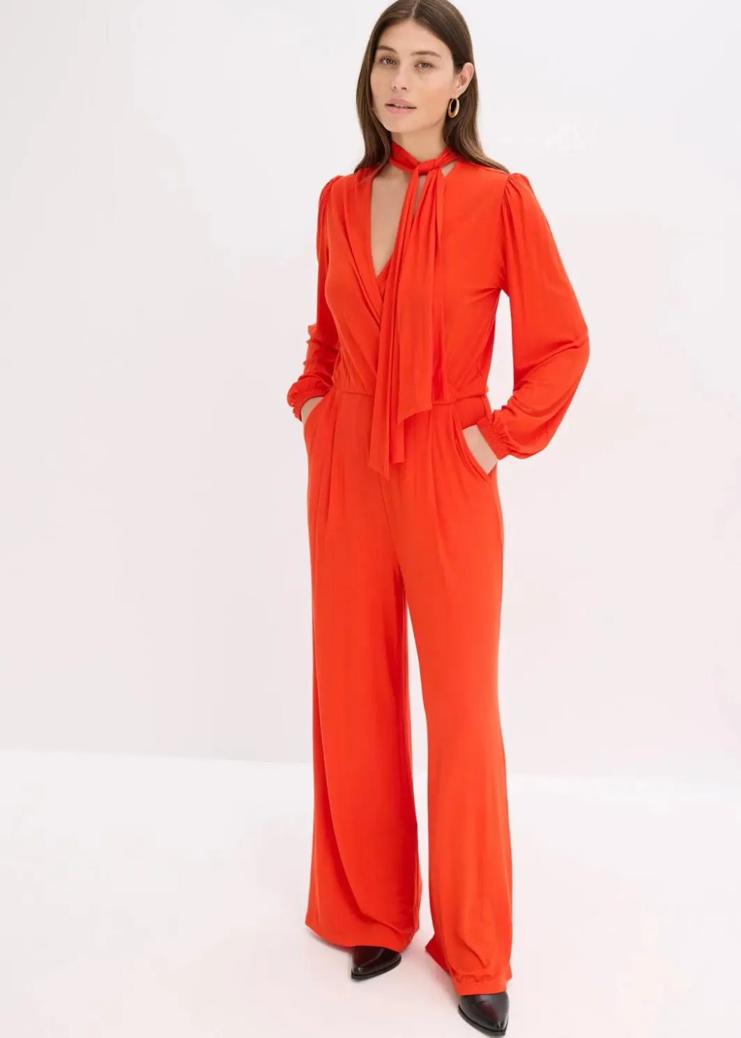 Hot Jumpsuit aus fließendem Viskose-Mix Damen Bekleidung·Homewear|Jumpsuits