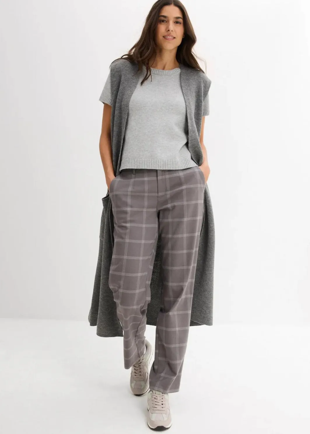 Damen bonprix Hosen|Nachhaltigere Materialien|Karierte Chinohose