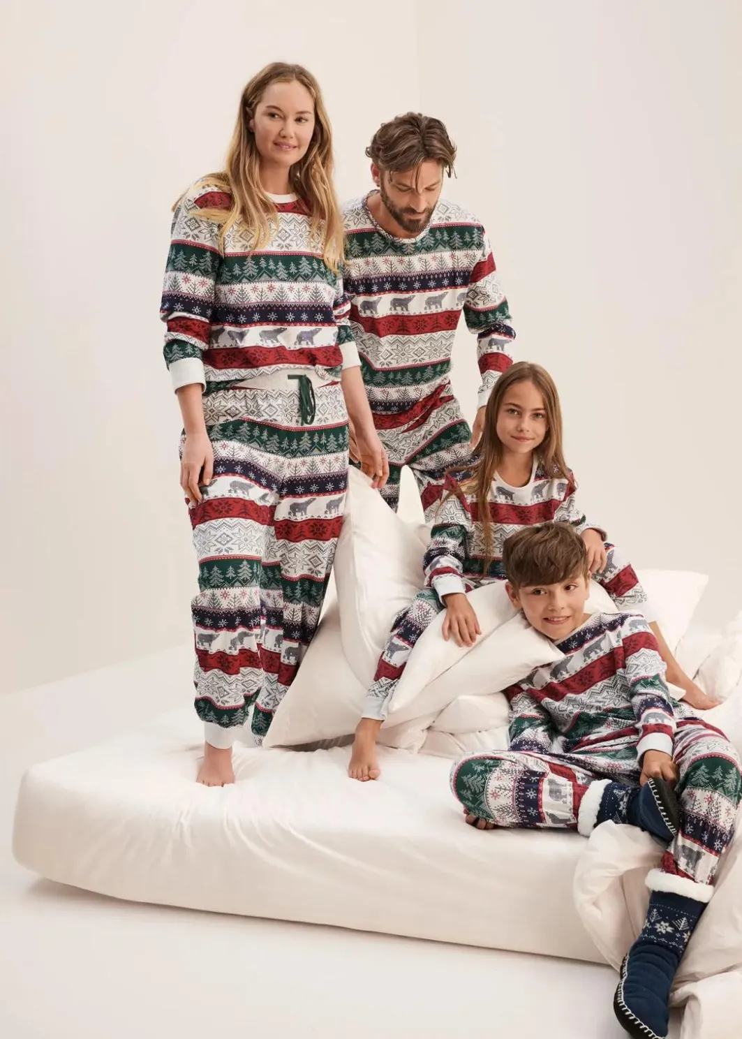 Kinder bonprix Jungen·Nachtwäsche|Mädchen·Nachtwäsche|Kinder Pyjama mit weicher Bio-Baumwolle