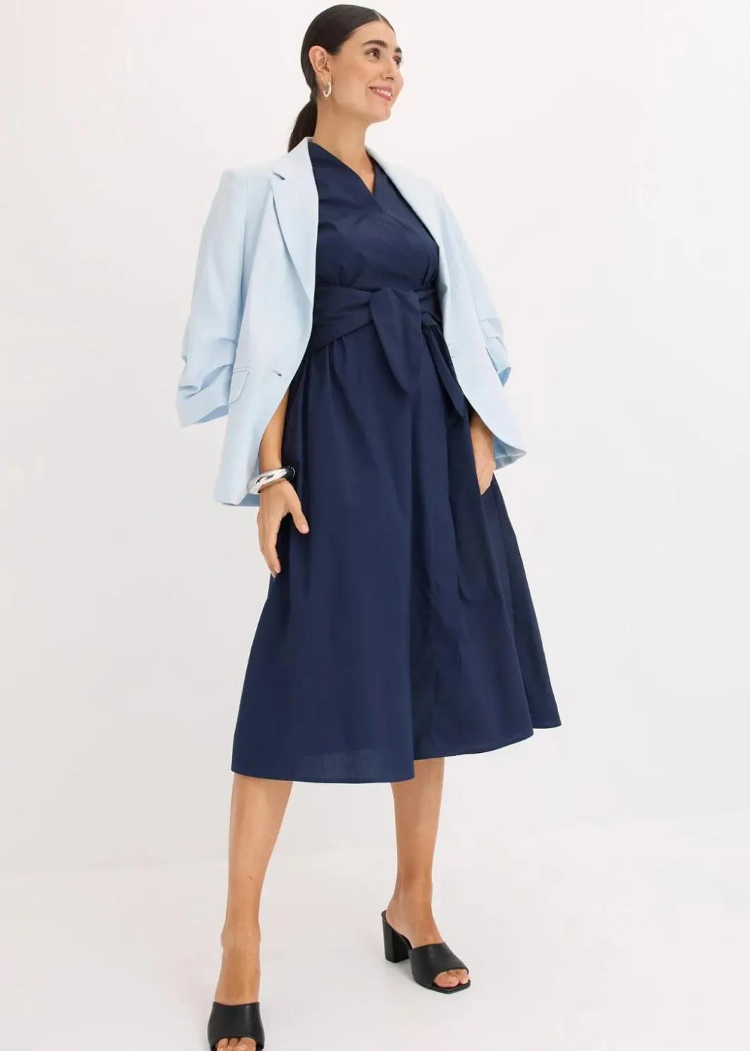 Online Kleid mit Bindedetail Damen Bekleidung·Pullover & Strickjacken|Kleider
