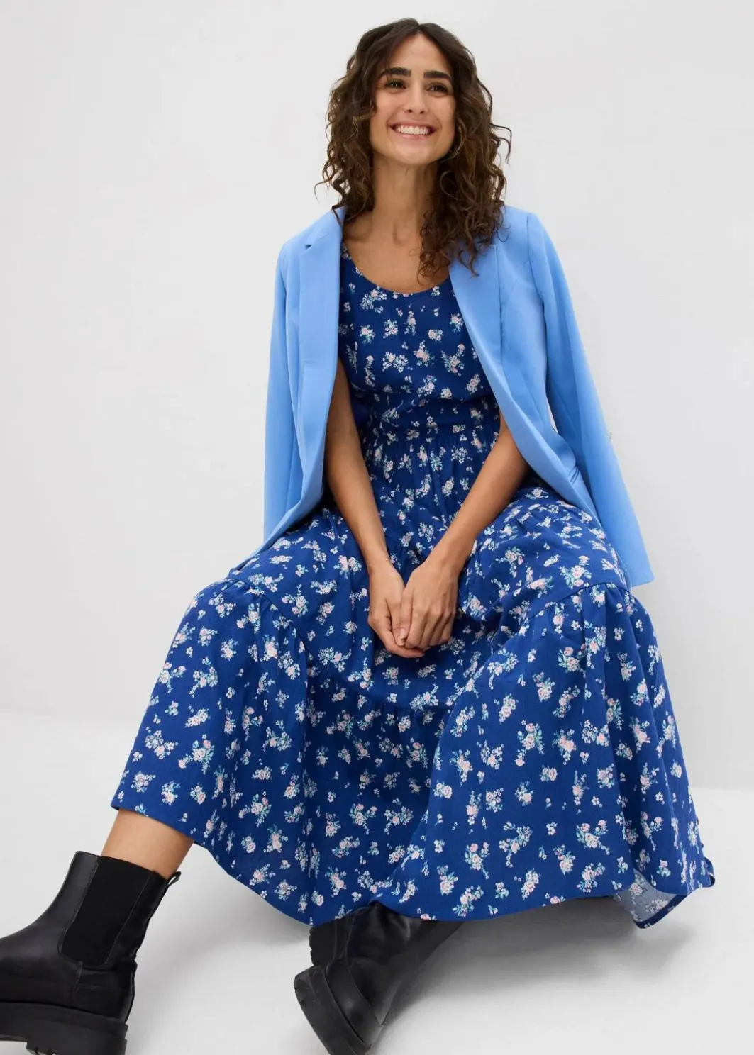 Discount Kleid mit kurzen Ärmeln Damen Kleider|Bekleidung·Pullover & Strickjacken