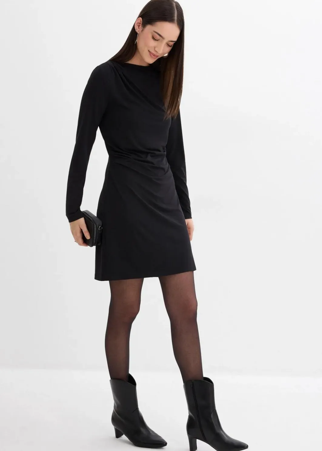 Hot Kleid mit U-Bootausschnitt Damen Bekleidung·Pullover & Strickjacken|Kleider