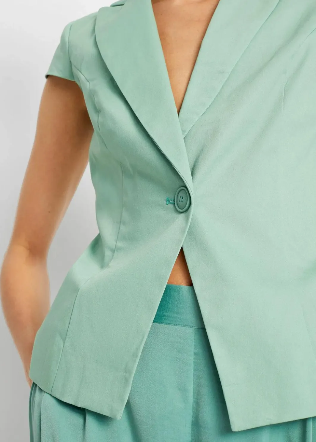 Hot Kurzarm Blazer aus Baumwollsatin Damen Bekleidung·Basics|Blazer