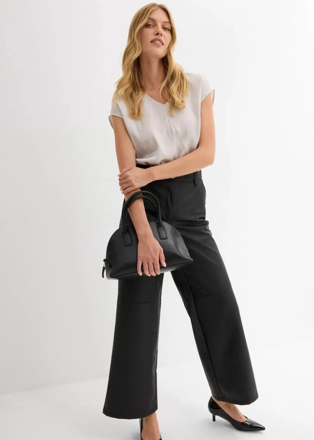 Hot Kurzarmbluse aus glänzendem Satin Damen Blusen & Tuniken|Bekleidung·Jacken & Mäntel