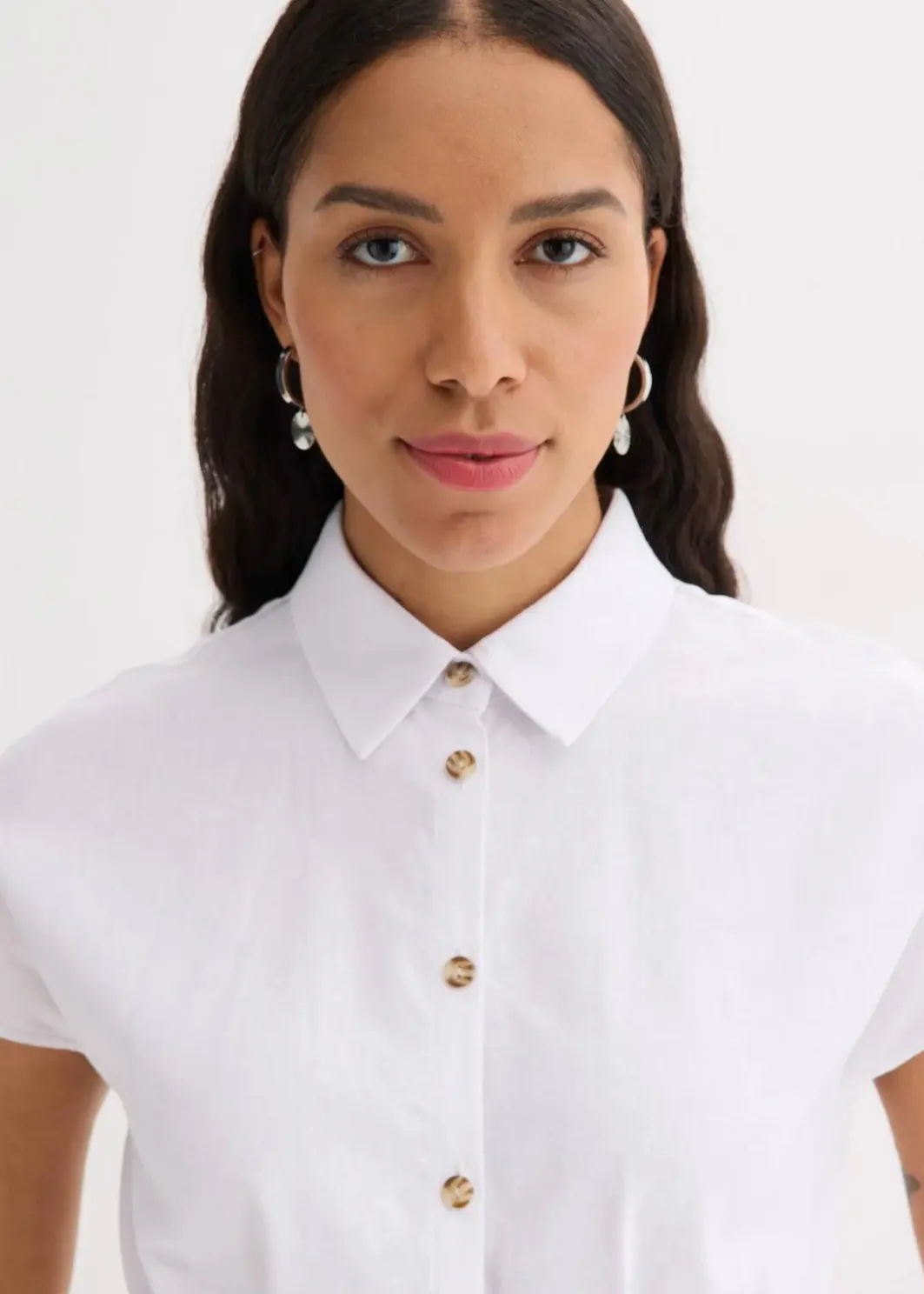 Damen bonprix Blusen & Tuniken|Bekleidung·Jacken & Mäntel|Kurzarmbluse aus luftigem Leinen-Mix