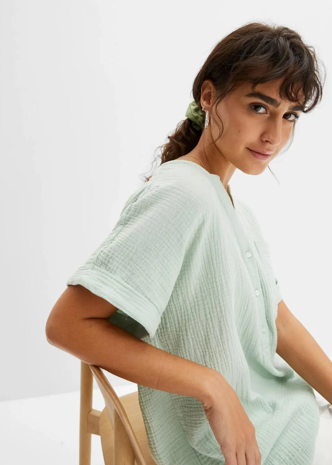 Damen bonprix Blusen & Tuniken|Bekleidung·Jacken & Mäntel|Kurzarmbluse aus Musselin