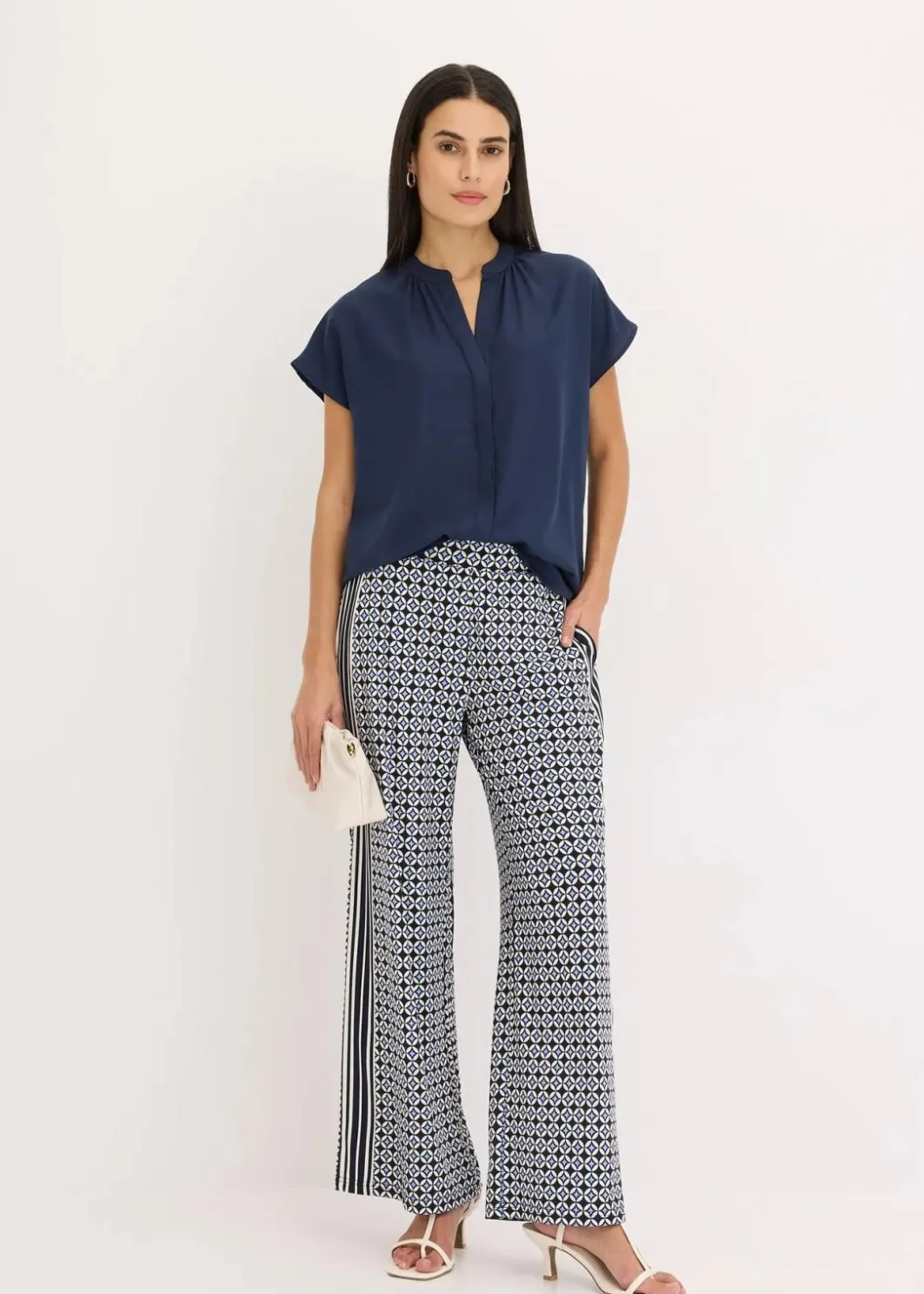 Best Kurzarmbluse mit verdeckter Knopfleiste Damen Blusen & Tuniken|Bekleidung·Jacken & Mäntel