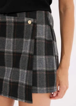 Damen bonprix Hosen|Shorts|Kurzer Skort mit Schmuck-Knopf