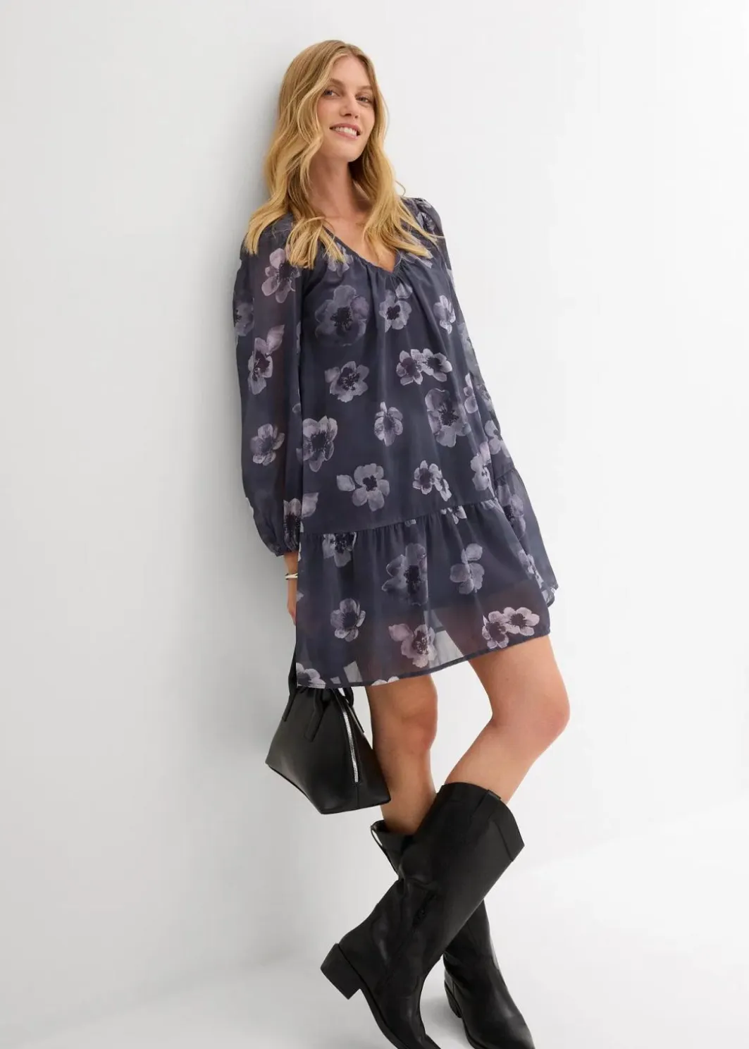 Kurzes Chiffonkleid Damen Bekleidung·Pullover & Strickjacken|Kleider