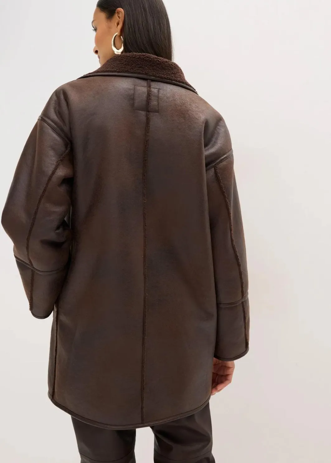 Damen bonprix Bekleidung·Hosen|Jacken & Mäntel|Lammfellimitat-Jacke