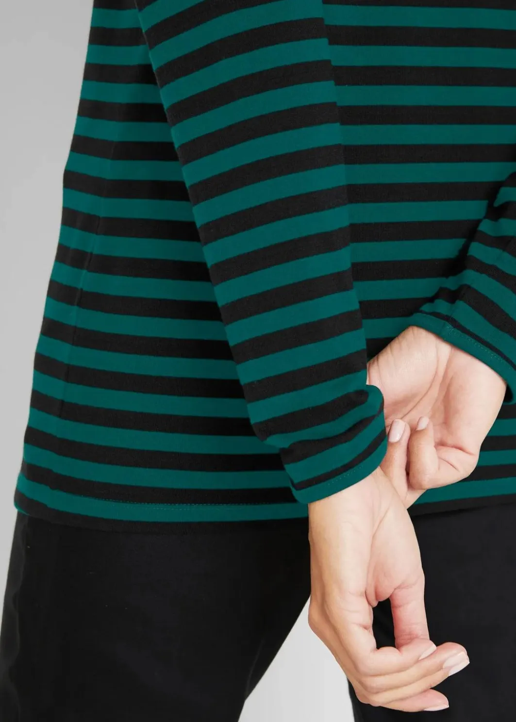 Hot Langarmshirt mit reiner Bio-Baumwolle Damen Bekleidung·Röcke|Nachhaltigere Materialien
