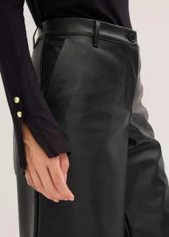 Damen bonprix Hosen|Shorts|Lederimitat-Bermuda
