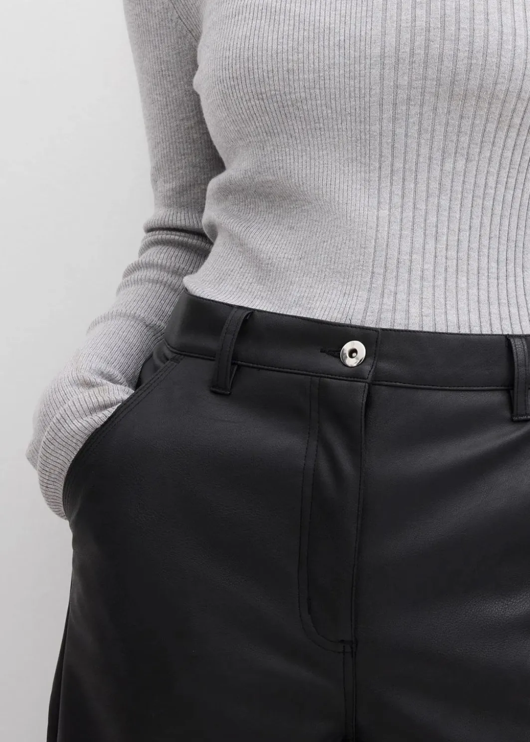 Damen bonprix Bekleidung·Kleider|Hosen|Lederimitat-Hose