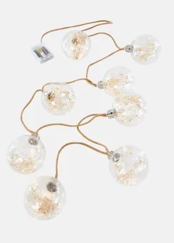 bonprix Leuchten|Wohnaccessoires|LED-Lichterkette mit 8 Kugeln mit Trockenblumen
