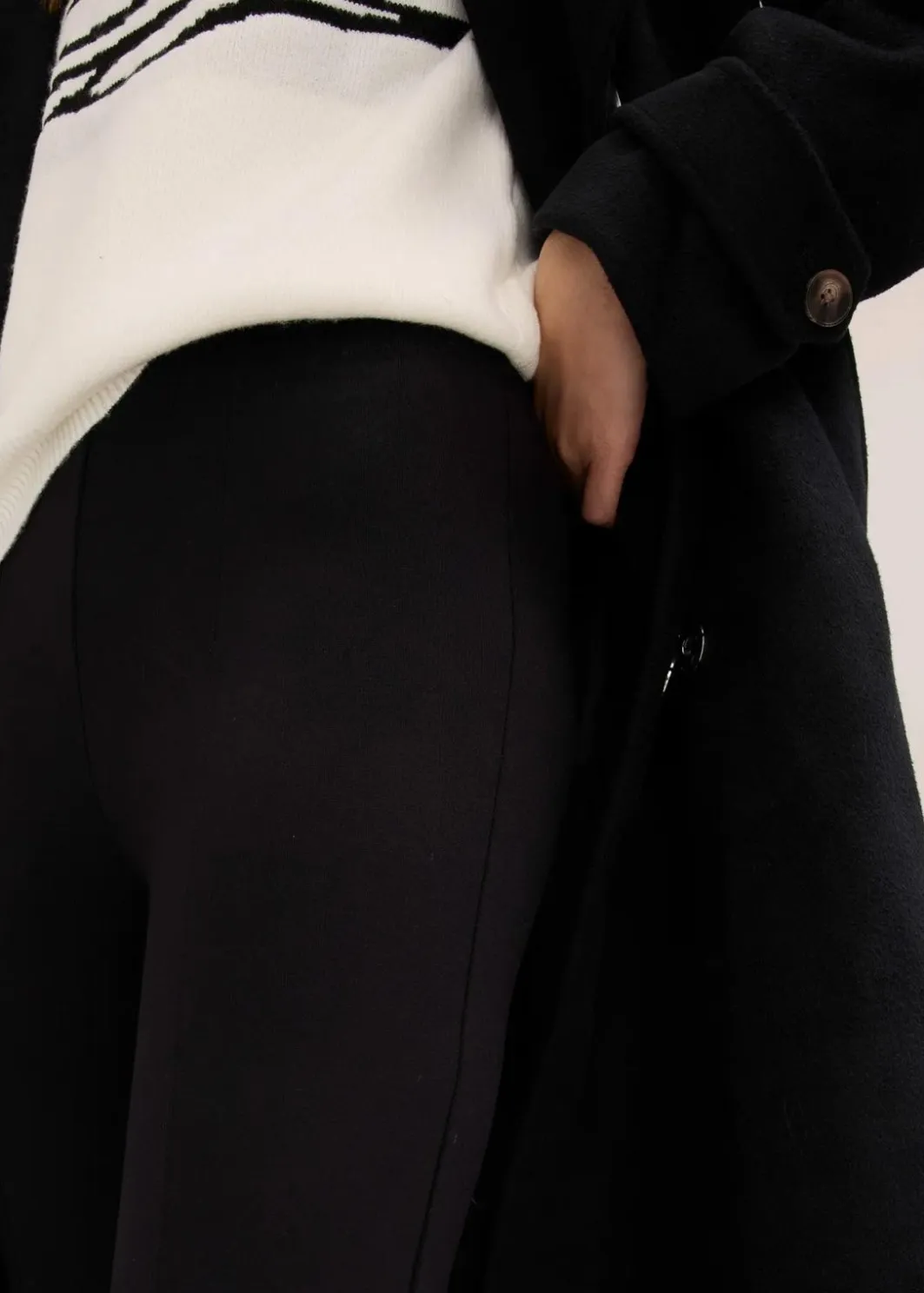 Best Leggings aus bequemen Punto di Roma Damen Bekleidung·Kleider|Nachhaltigere Materialien
