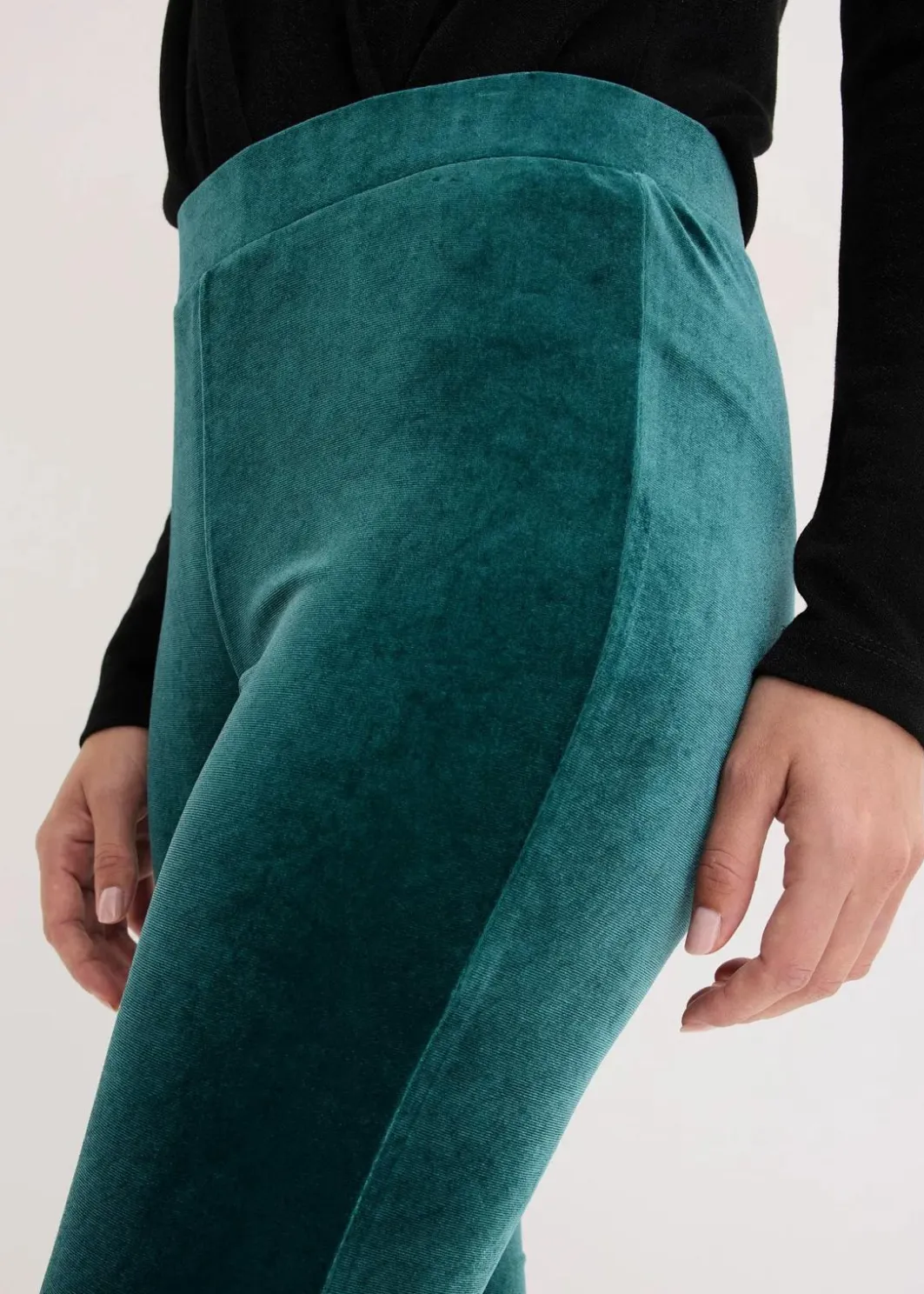Damen bonprix Hosen|Leggings aus softem Samt