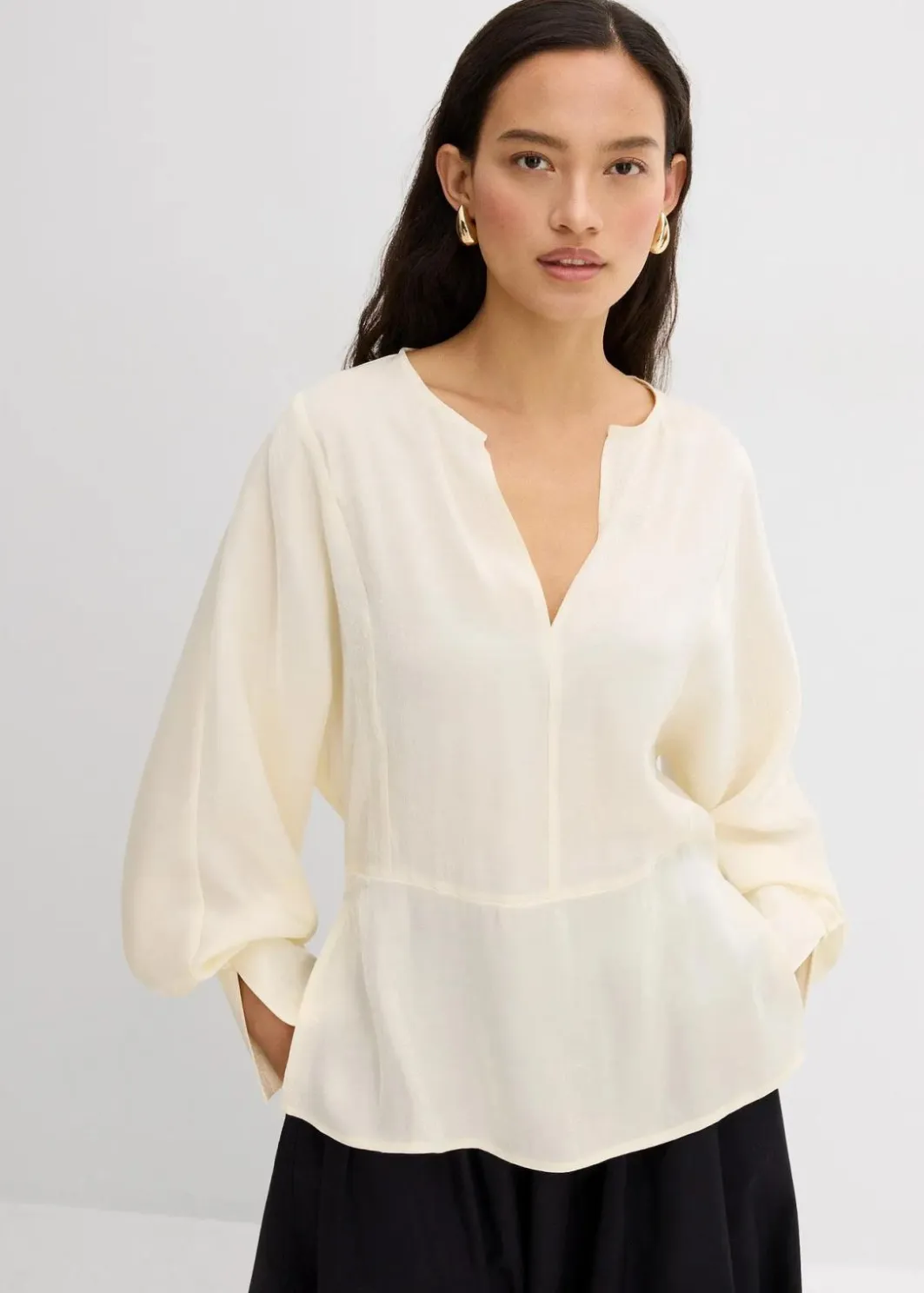 Best Leicht glänzendes Blusenshirt aus Viskose-Mix Damen Blusen & Tuniken|Bekleidung·Jacken & Mäntel
