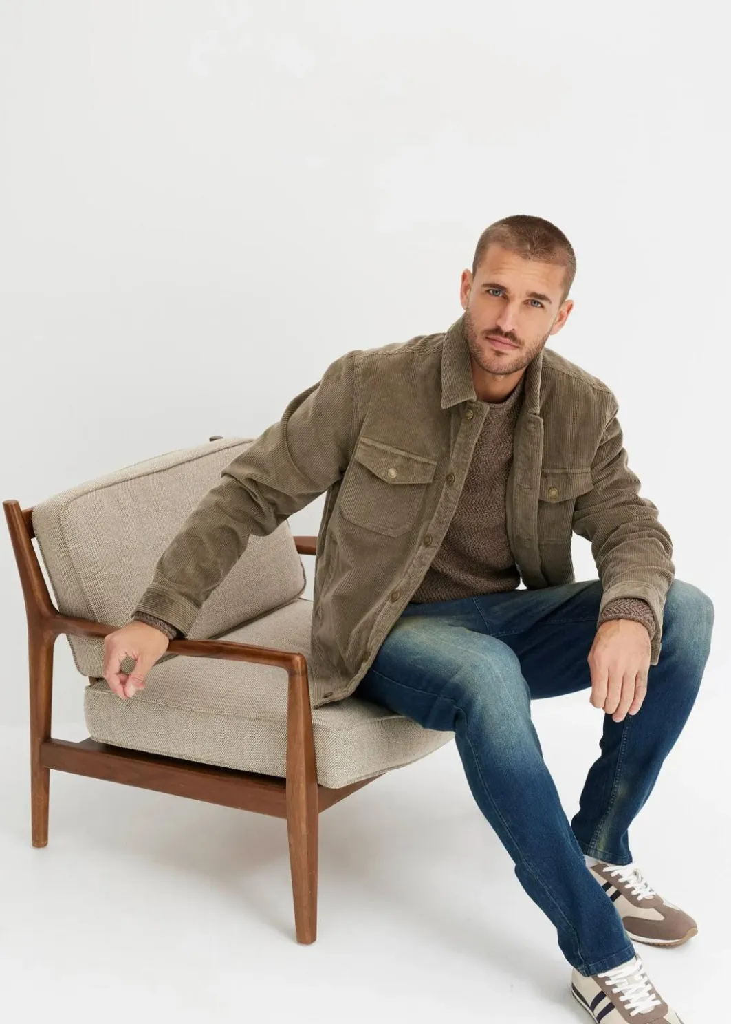 Herren bonprix Große Größen|Jeans|Leichte Slim Fit Stretch-Jeans, Straight