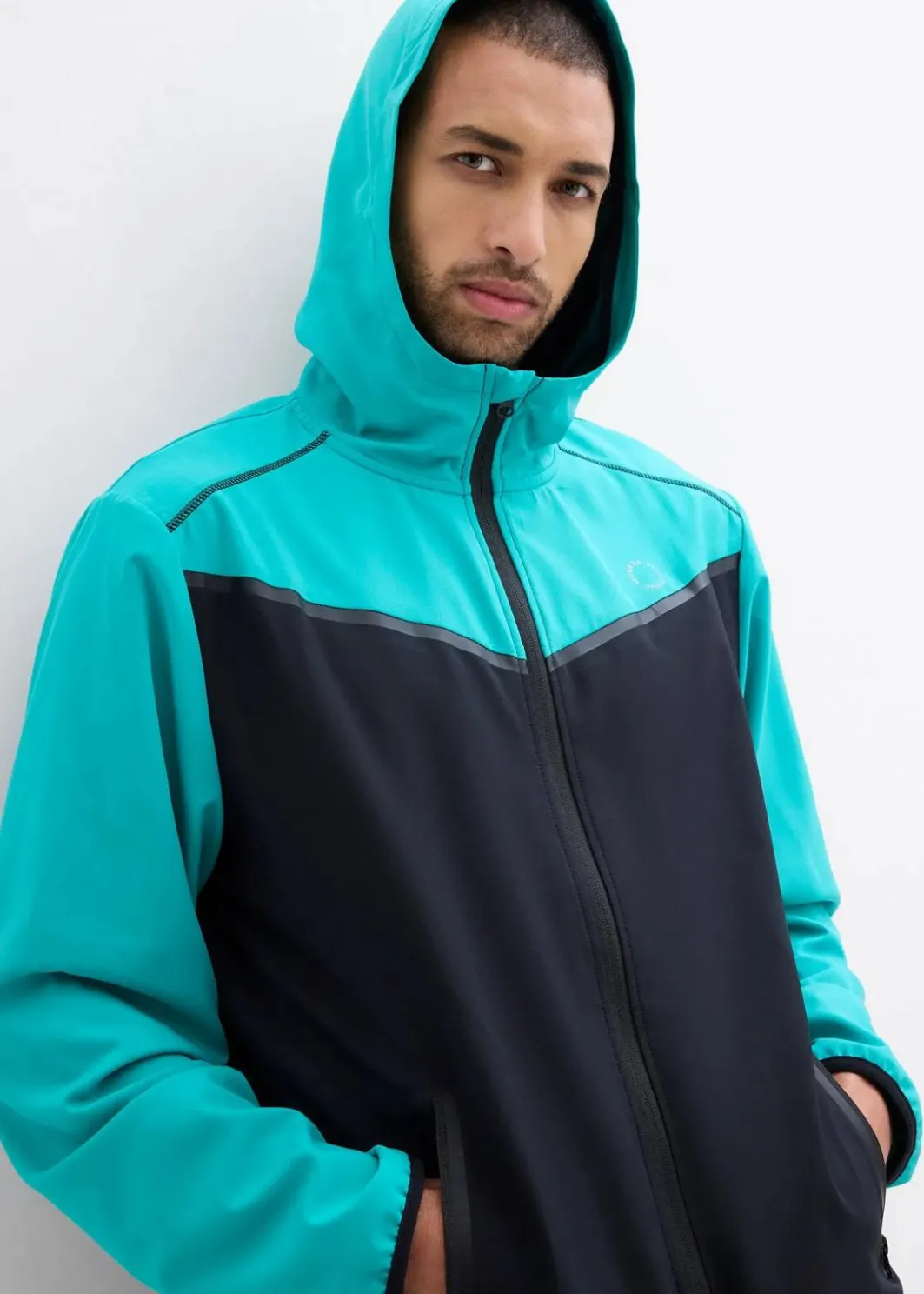 Herren bonprix Große Größen|Sportbekleidung|Leichte Sport-Jacke Herren, schnelltrocknend