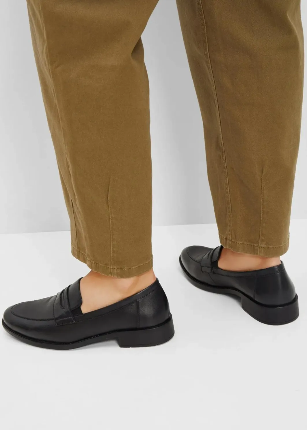 Outlet Loafer aus Leder Damen Slipper & Halbschuhe|Loafer