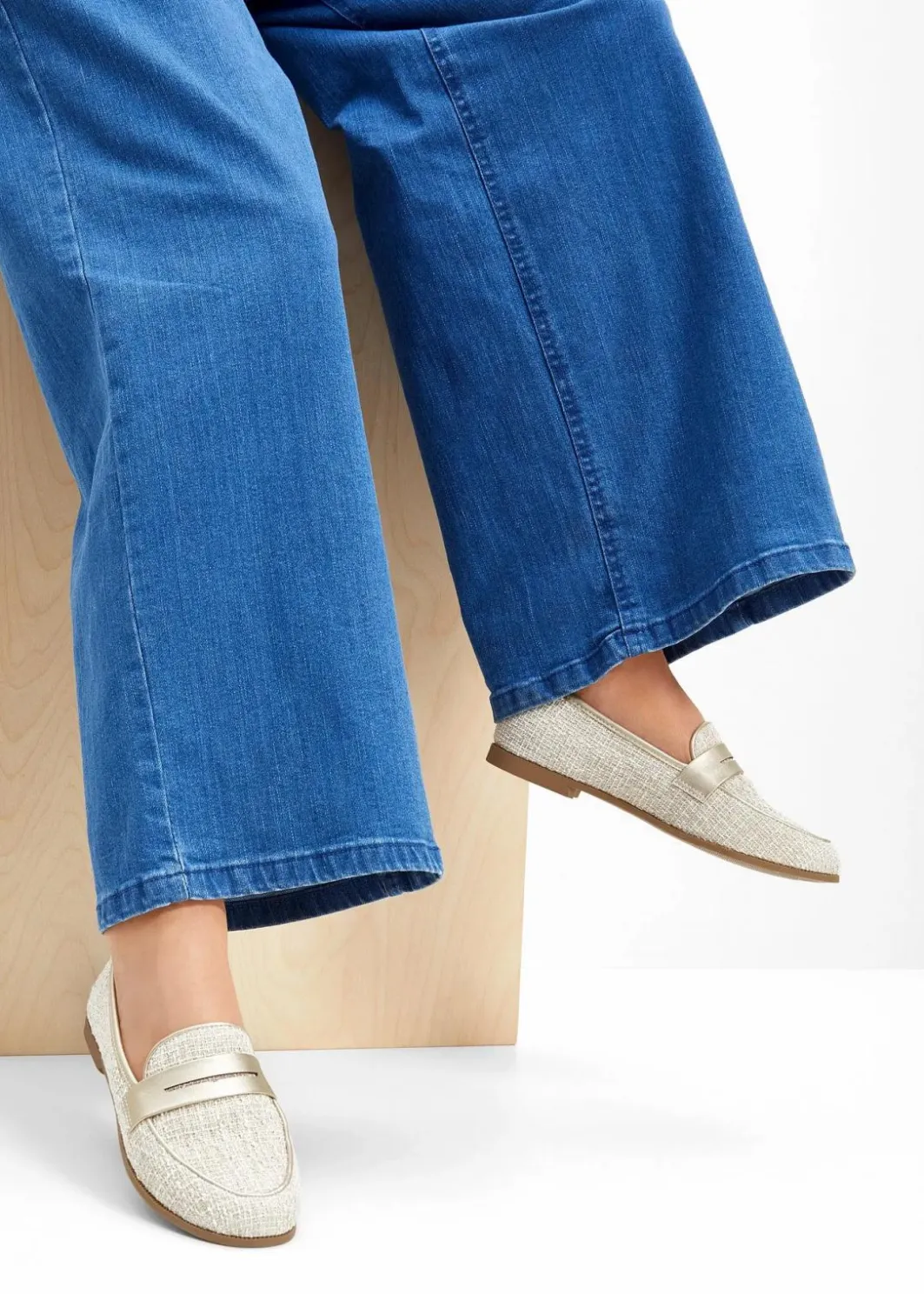 New Loafer mit Metallic-Details Damen Slipper & Halbschuhe|Loafer