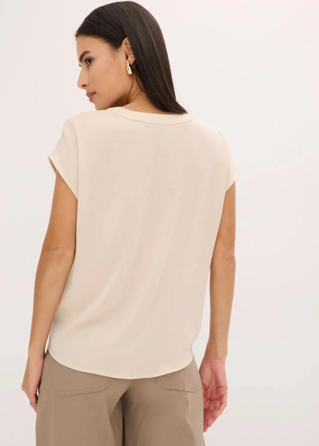 Discount Lockere Satin-Kurzarmtunika mit überschnittenen Schultern Damen Nachhaltigere Materialien|Blusen & Tuniken