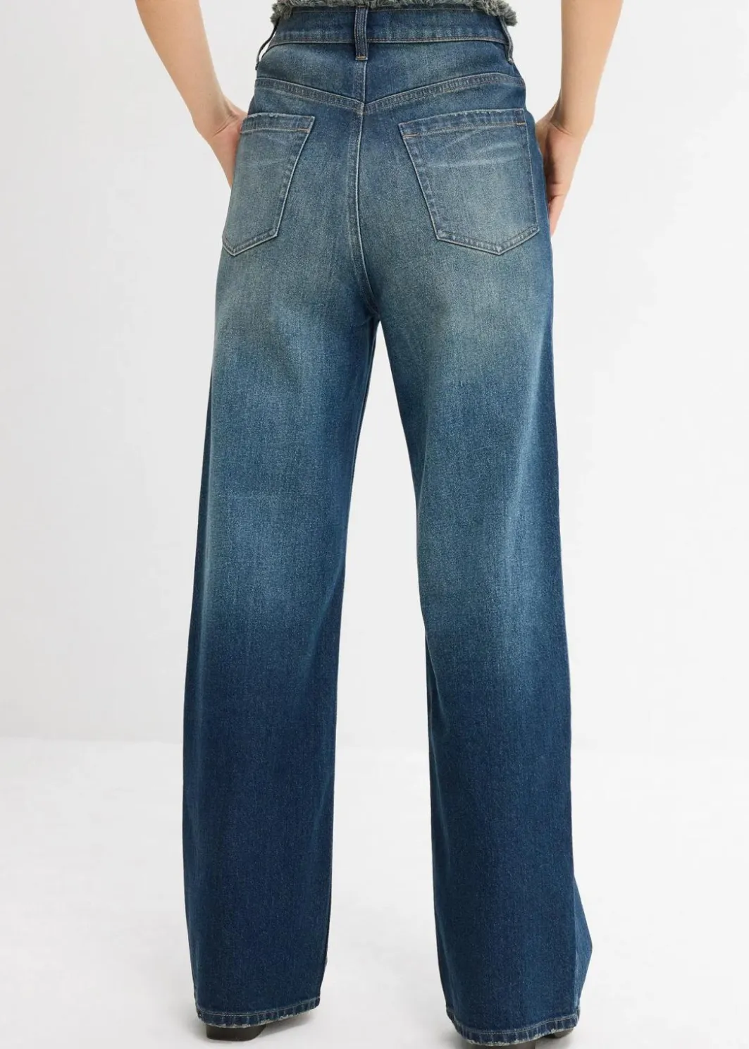 Damen bonprix Bekleidung·Shirts & Tops|Jeans|Loose Straight-Jeans High Waist