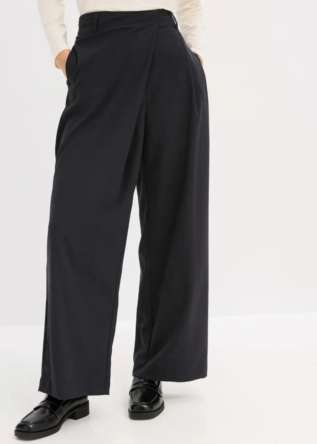 Damen bonprix Bekleidung·Kleider|Hosen|Marlenehose aus fließendem Viskose-Mix