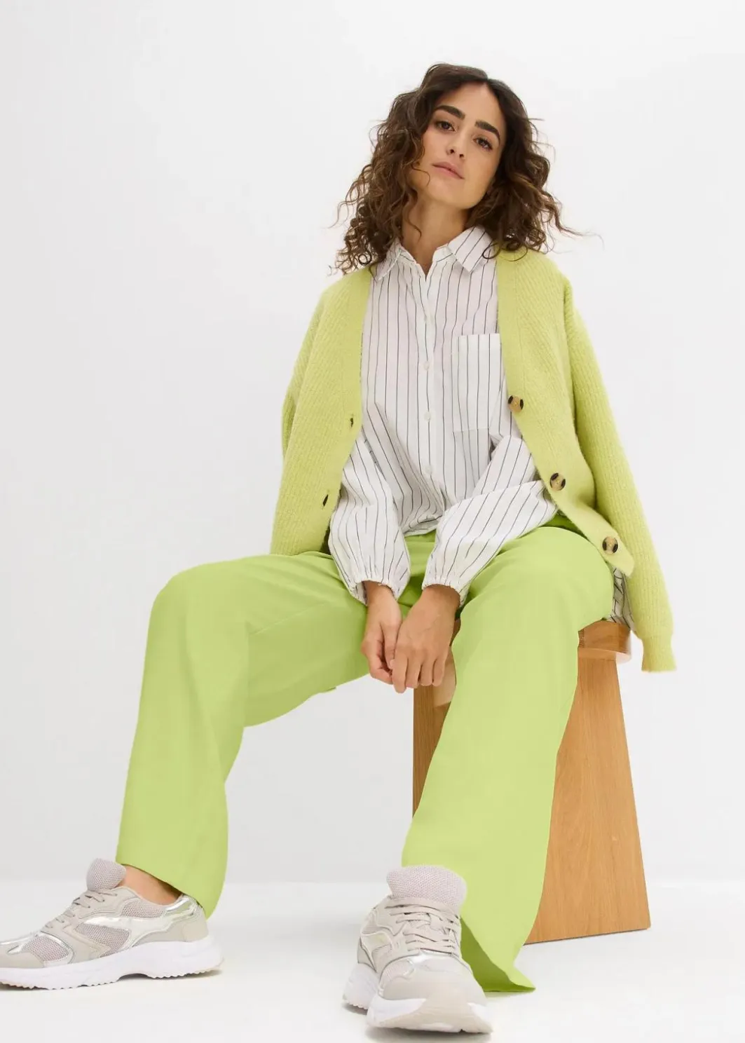 Damen bonprix Bekleidung·Kleider|Hosen|Marlenehose aus fließender Viskose