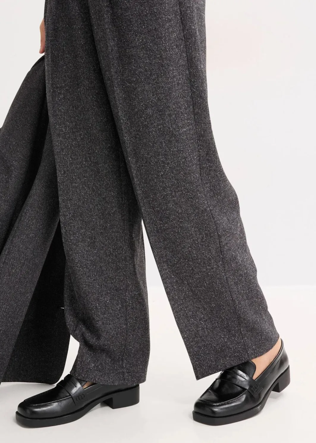 Outlet Marlenehose aus softem Viskose-Mix Damen Bekleidung·Kleider|Hosen